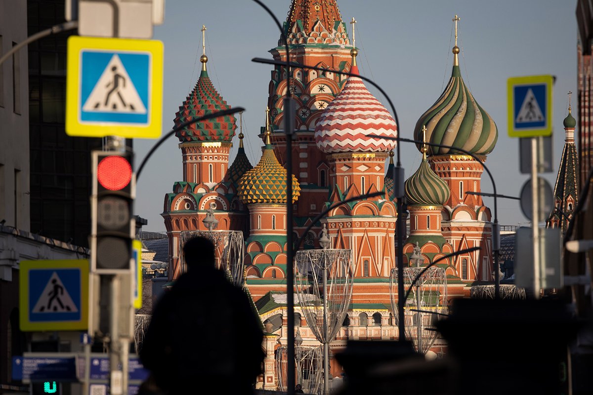 Longe do auge da URSS, economia da Rússia pode encolher 11% com a guerra