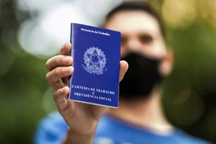 Imagem referente à matéria: Desemprego entre jovens cai e chega a 2,4 milhões; mas IA e informalidade ainda preocupam