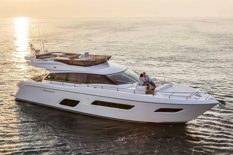 Primeiro modelo nacional tem 55 pés, o que equivale a mais de 16 m de comprimento (Ferretti Yachts/Divulgação)