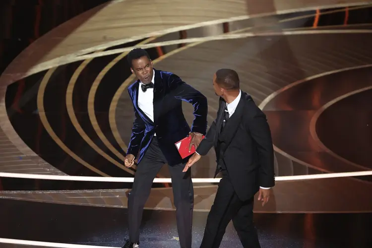 Premiações: Will Smith dá tapa em Chris Rock no Oscar 2022 (Myung Chun / Los Angeles Times/Getty Images)