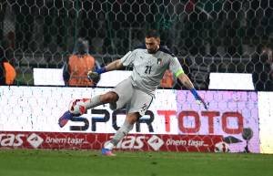 Gianluigi Donnarumma Gianluigi Donnarumma