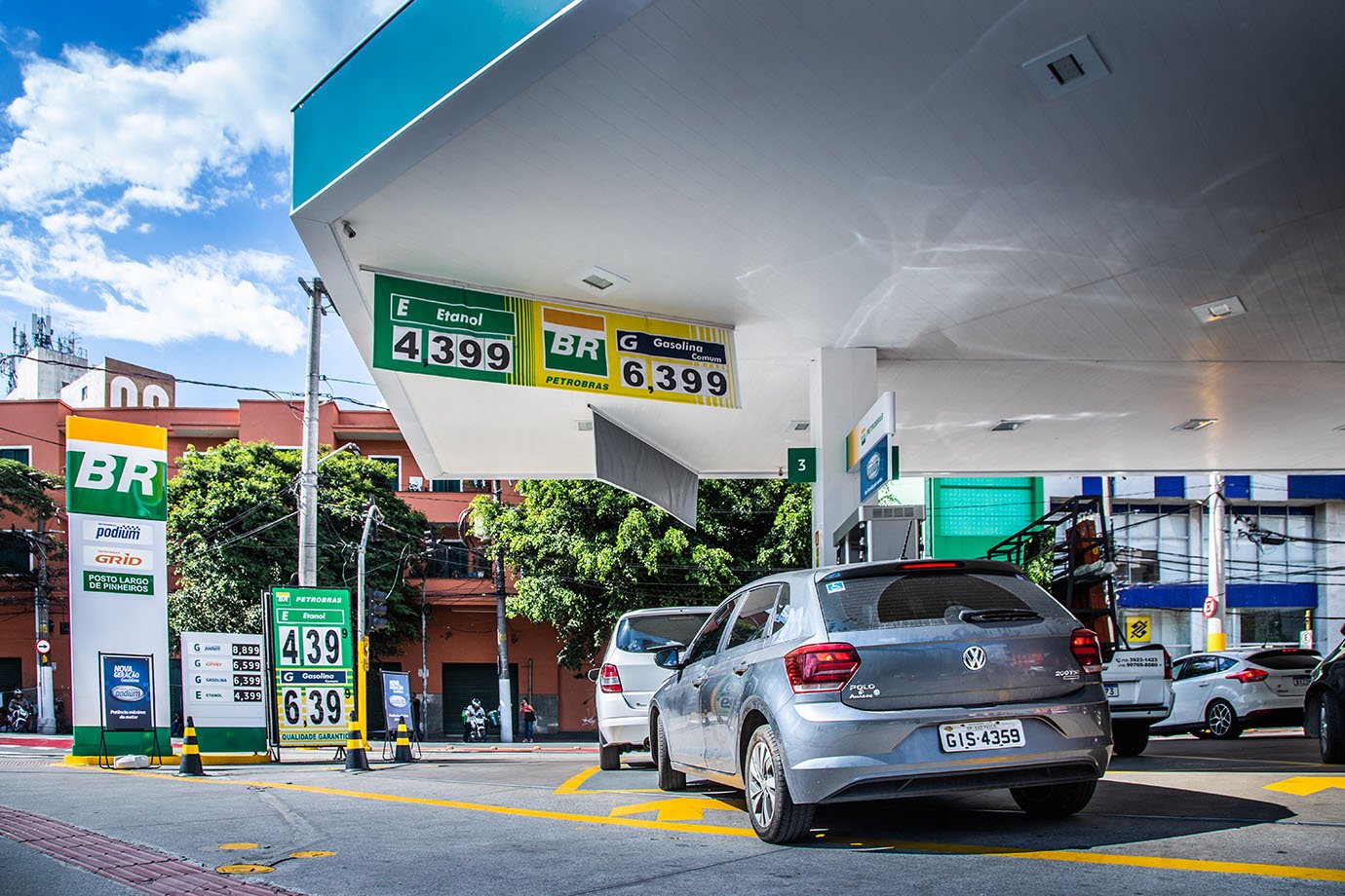 Petrobras anuncia redução de R$ 0,18 no preço do diesel, em 2º corte no mês