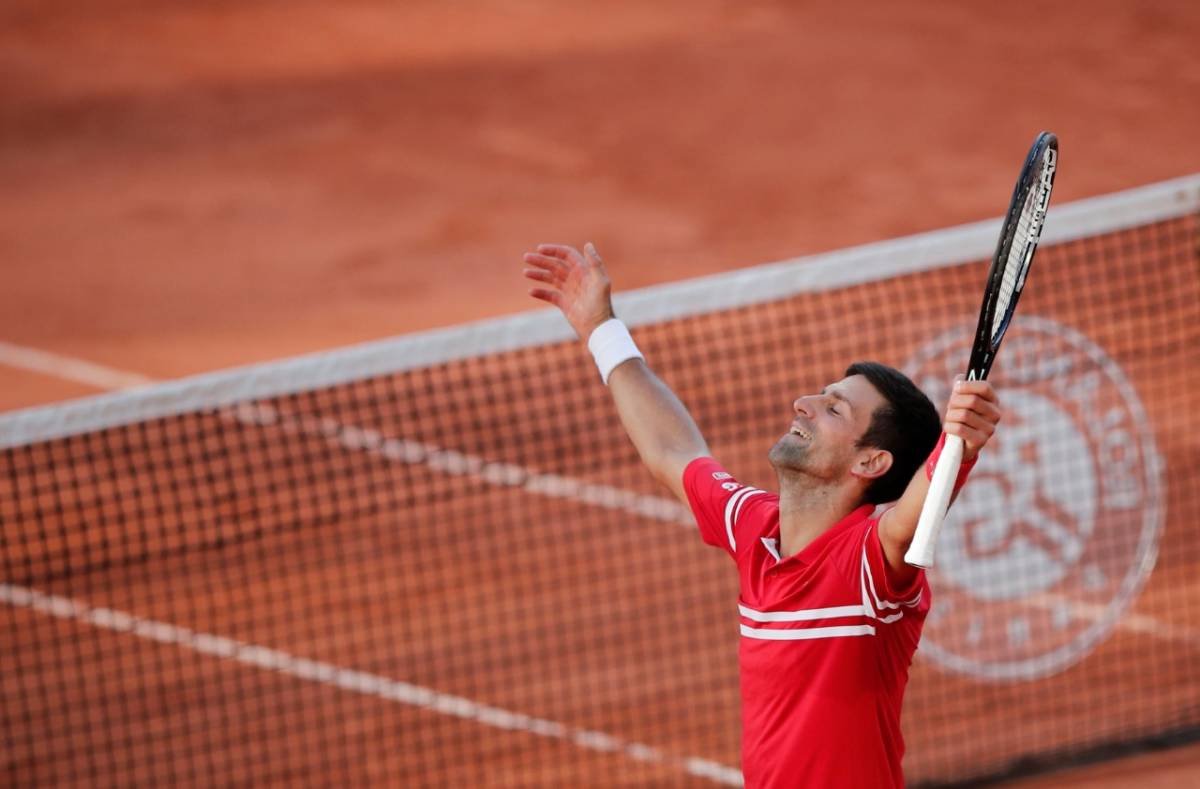 Djokovic vence Roland Garros e se isola como recordista de títulos