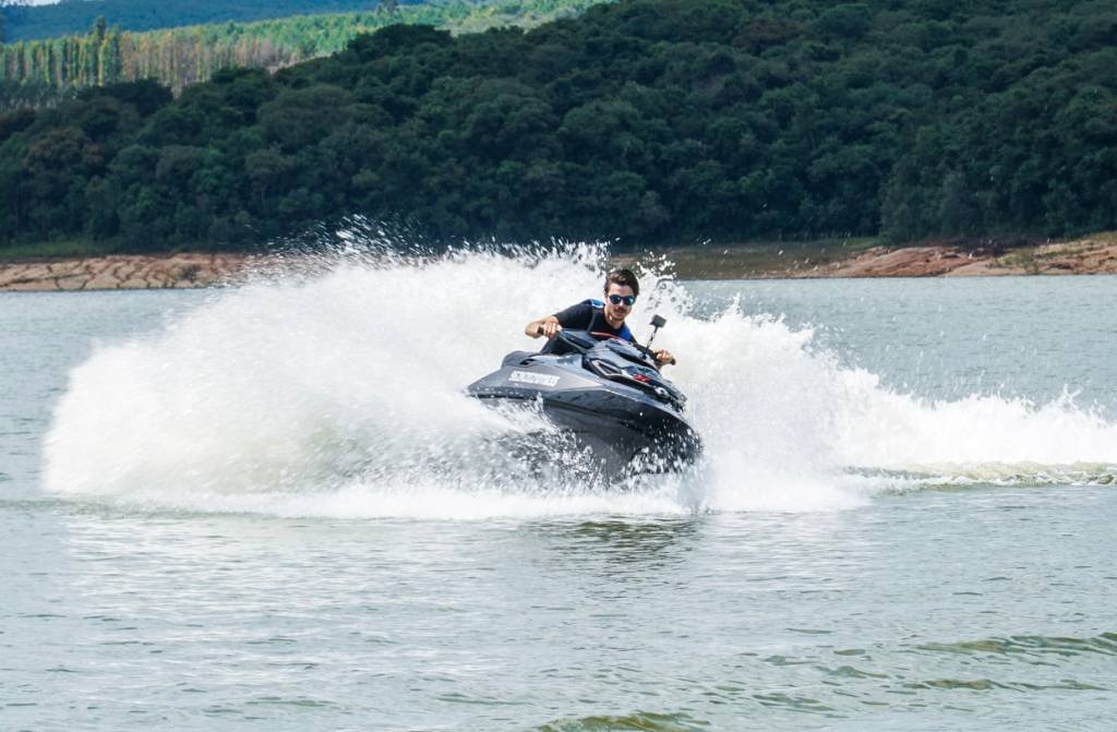 Jet Sea-Doo RXT-X 300