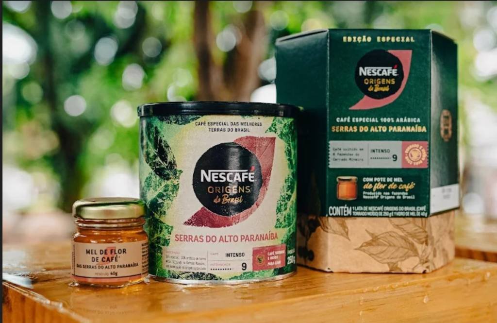 Nescafé reforça agricultura regenerativa em produto com mel sustentável