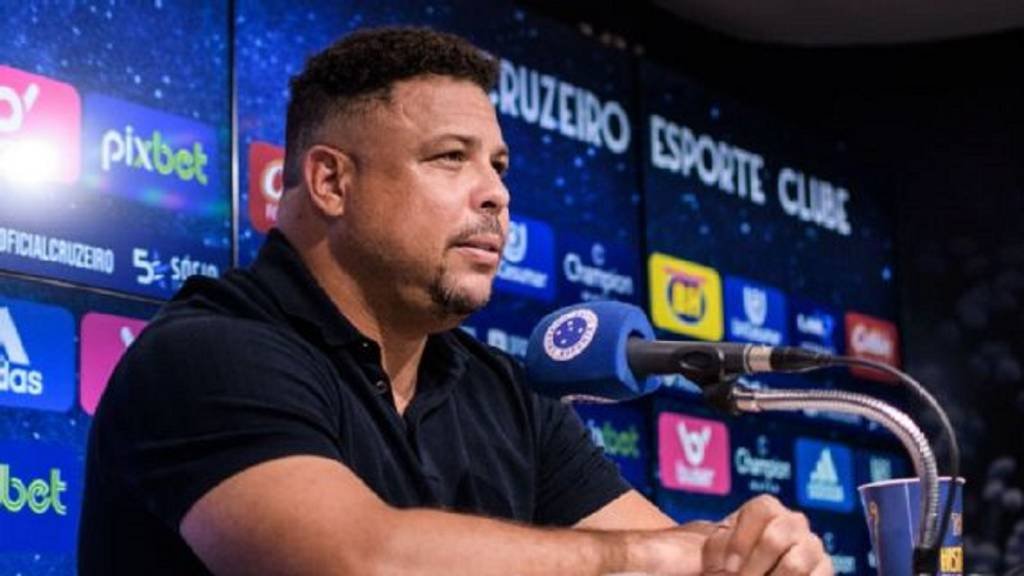 Ronaldo vai desistir do Cruzeiro? Ex-jogador impõe condições para compra