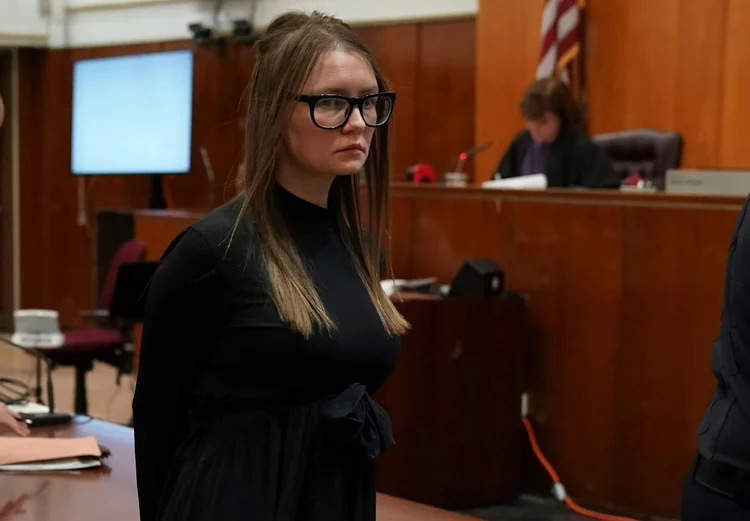 Anna Sorokin: a "falsa herdeira" após ser condenada em Nova York. (AFP/AFP)