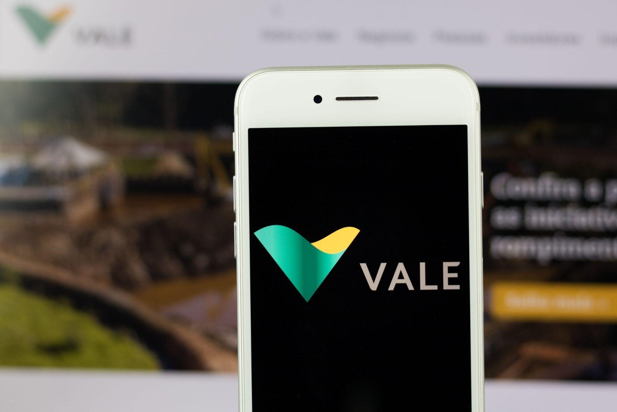 Vale (VALE3) fará recompra de até 500 mi de ações; é hora de investir?