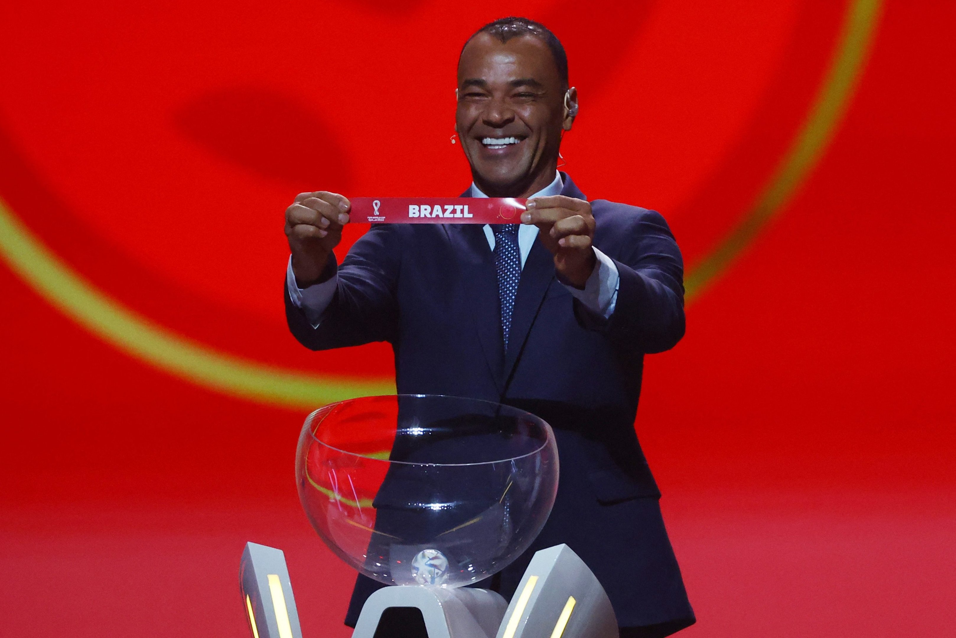 Após sorteio, Brasil é favorito para vencer a Copa em sites de apostas