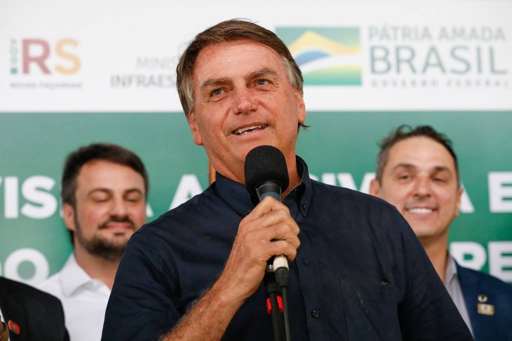 Bolsonaro: o presidente destacou ainda seu esforço em reduzir os preços dos combustíveis, que se tornaram o principal obstáculo à reeleição (Alan Santos/PR/Flickr)