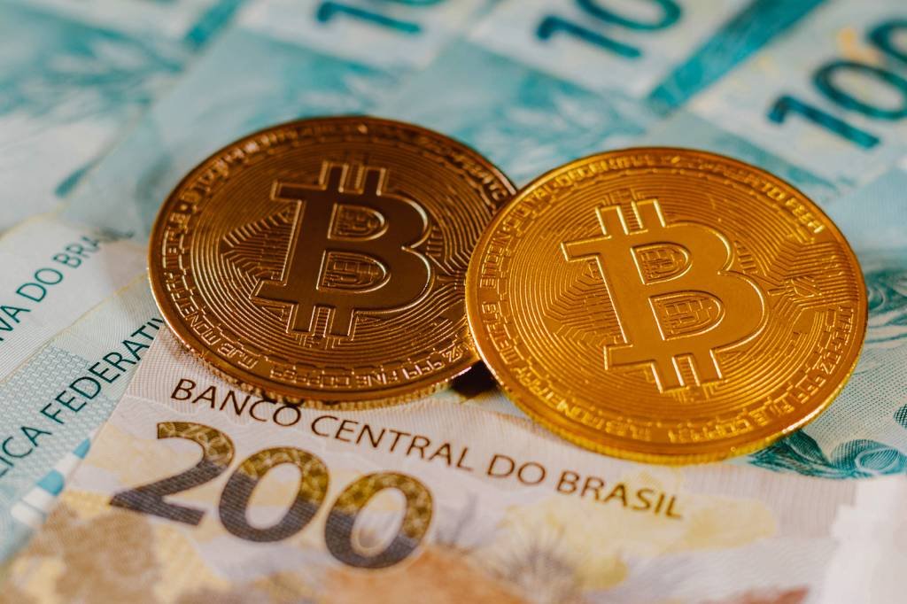 Felippe Percigo explica a relação do bitcoin com a inflação (SOPA/Getty Images)