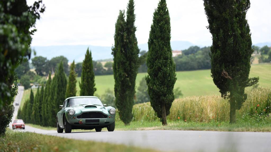 Four Seasons terá viagem de carro de luxo na Toscana