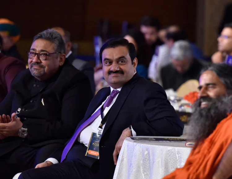 Adani: o homem mais rico da Ásia entra para o clube dos 10 mais ricos do mundo (Sanjeev Verma/Getty Images)