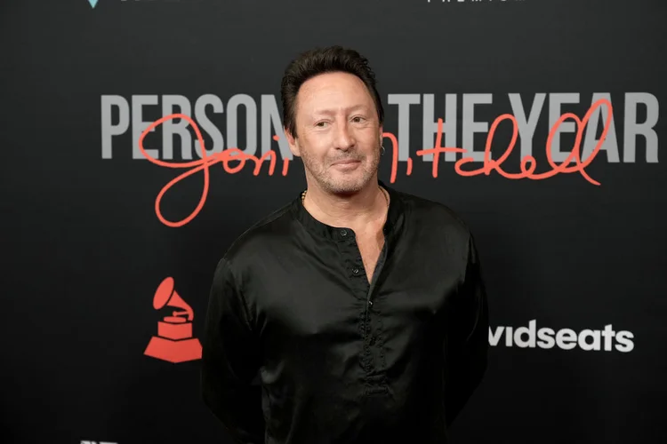 Julian Lennon participa do evento MusiCares Person of the Year homenageando Joni Mitchell no MGM Grand Marquee Ballroom em 1º de abril de 2022 em Las Vegas (Jeff Kravitz/FilmMagic/Getty Images)