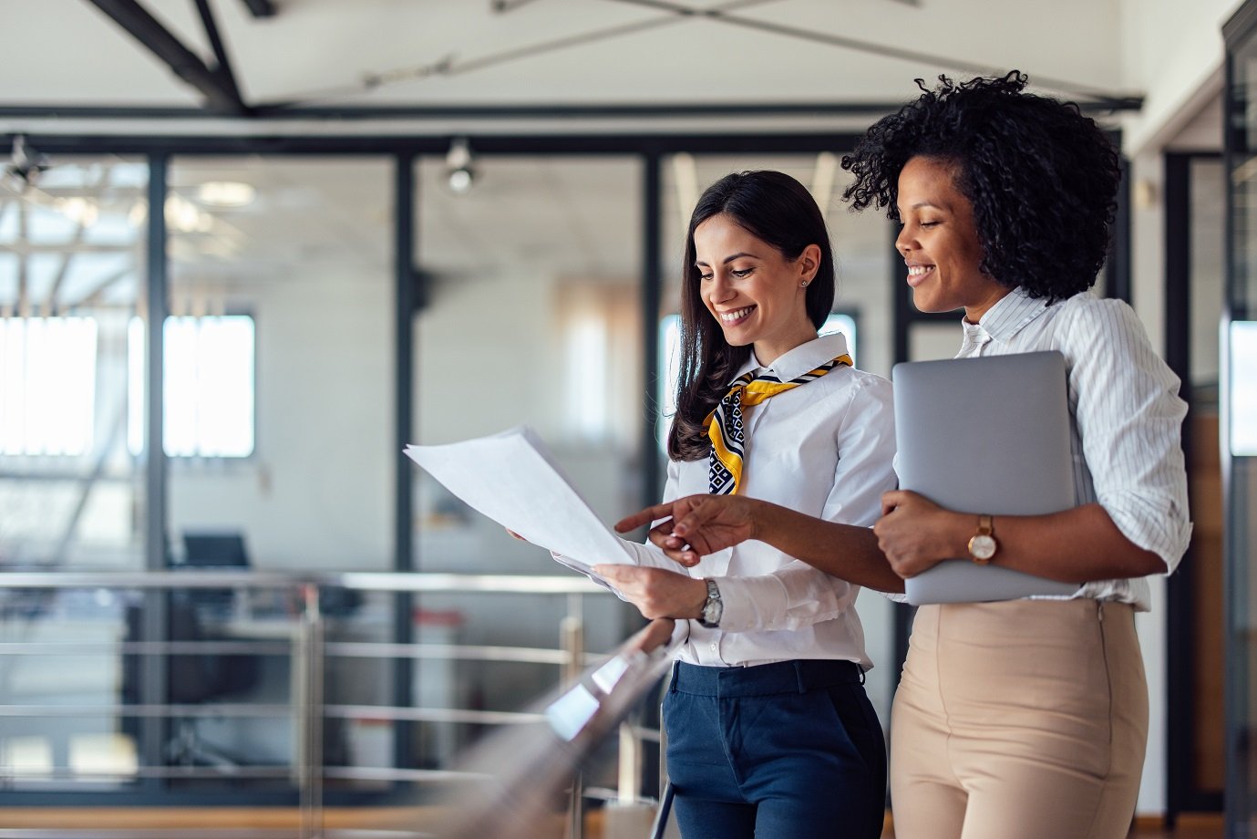 Avanço de mulheres na liderança ainda é lento e insuficiente