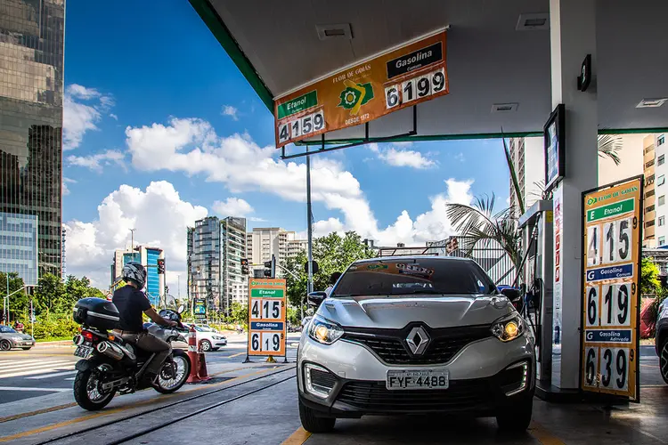 Posto de combustivel em São Paulo - etanol; gazolina; inflação; abastecimento; preço; consumo


Foto: Leandro Fonseca
data: 10/03/2022 (Leandro Fonseca/Exame)