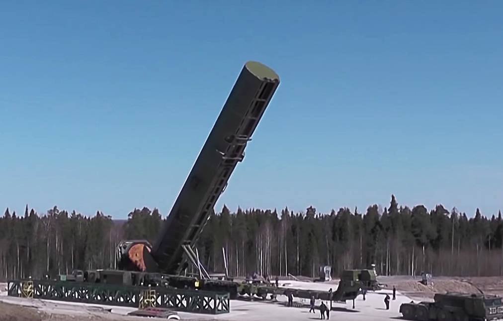 Rússia testa míssil balístico intercontinental com capacidade nuclear