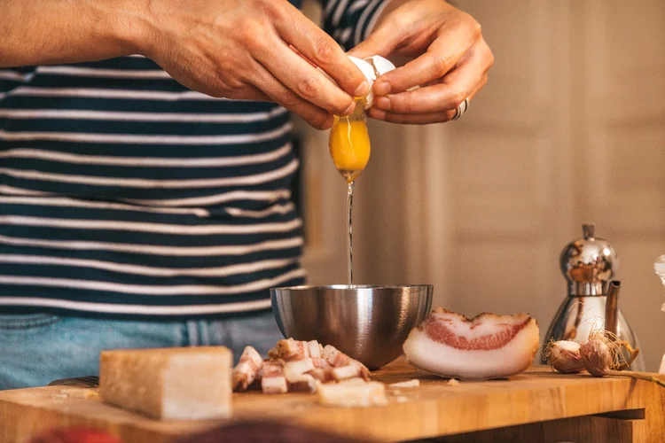 Carbonara perfeito: as dicas de ouro de quem entende do assunto.  (Marco_Piunti/Getty Images)