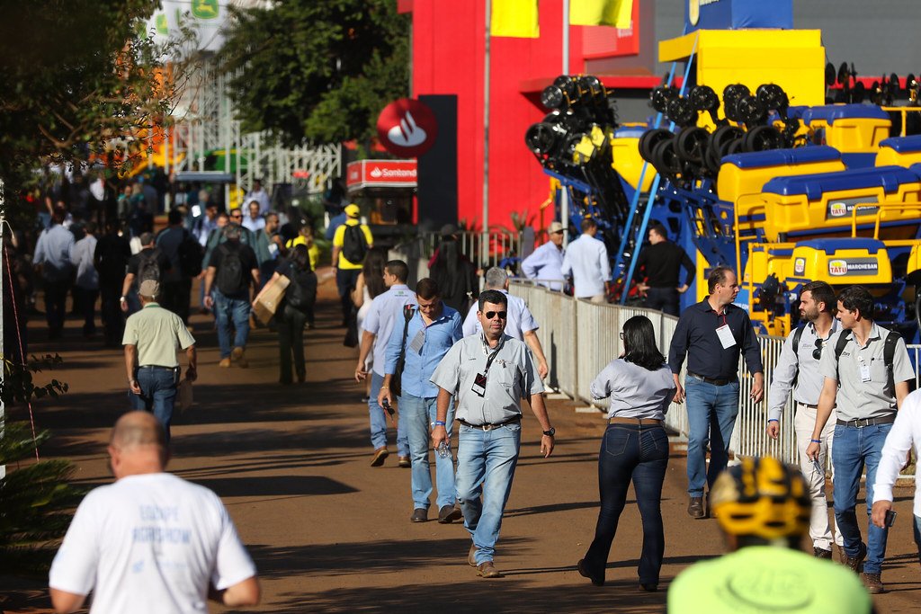 Agrishow 2022 tem trator gigante e máquinas por mais de R$ 2,5 mihões