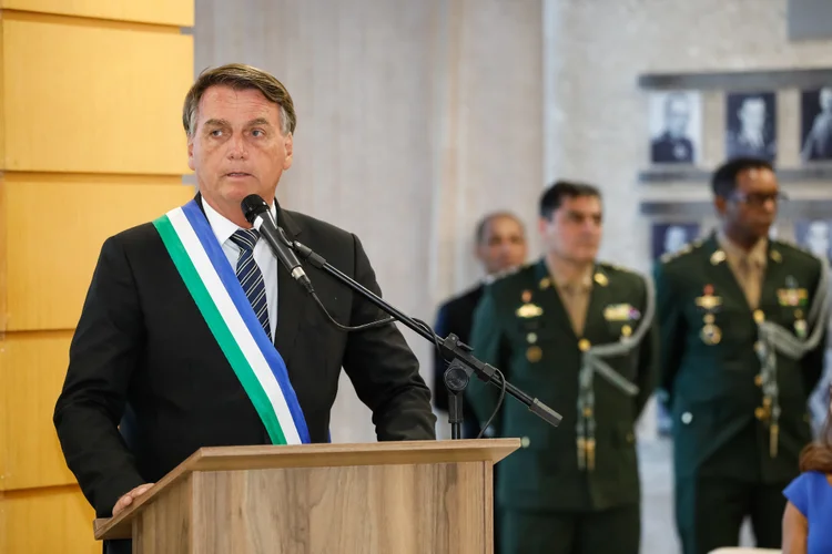 Cerimônia de transmissão de cargo ao Senhor Paulo Sérgio Nogueira de Oliveira
(Brasília - DF, 01/04/2022) Palavras do Presidente da República, Jair Bolsonaro. (Alan Santos/PR/Flickr)