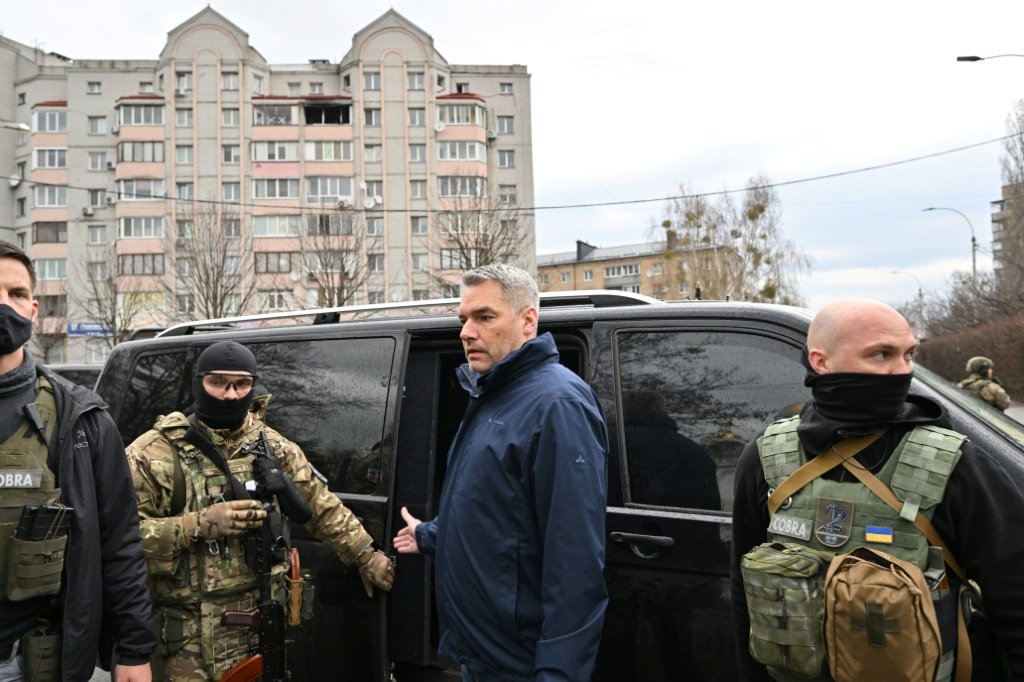 Líder da Áustria deve se reunir com Putin após encontro com Zelensky