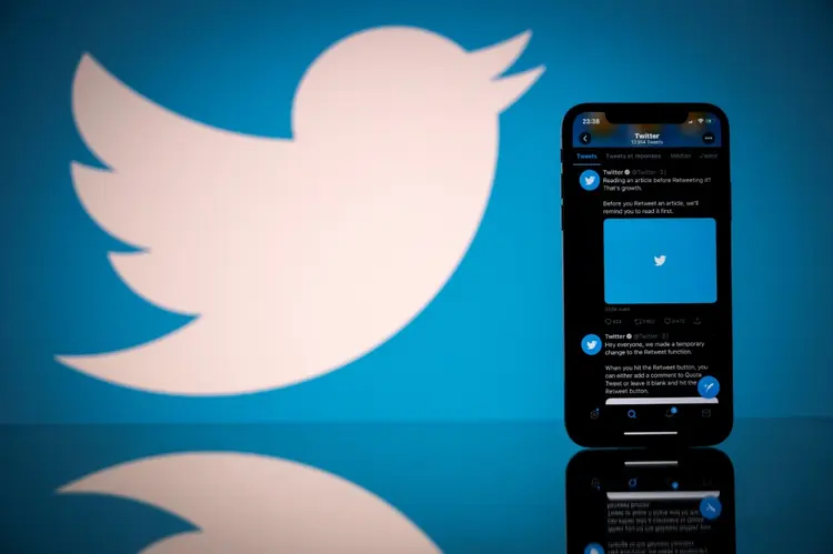 Twitter: "Acreditamos que a negação das mudanças climáticas não deve ser monetizada no Twitter" (AFP/AFP)