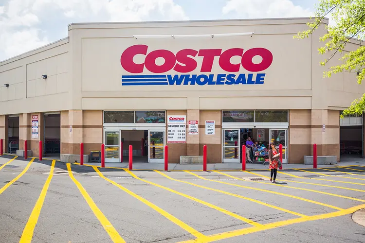 A Costco é a terceira maior varejista do mundo, atrás apenas de Walmart e Amazon (Steve Heap/Getty Images)