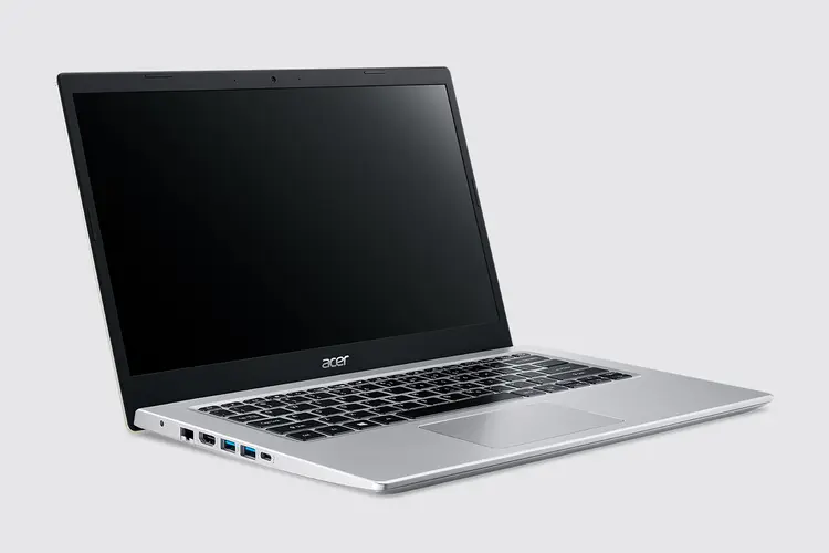 Aspire 5: computadores da linha estão disponíveis nas cores preta, prata e safari gold (Acer/Divulgação)