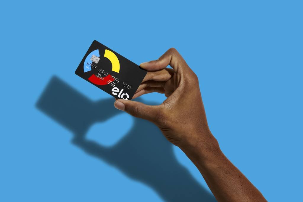 Elo e Abastece-Aí lançam cartão 100% digital para pagamentos via QR code