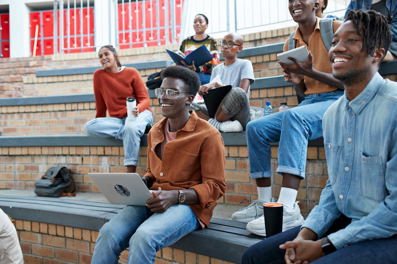 Por que precisamos de ações de inserção profissional para jovens com altas habilidades