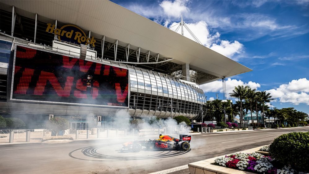 Show de Anitta e praia artificial: curiosidades do GP Miami de Fórmula 1