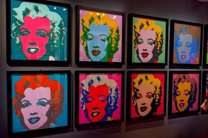 Quem é o bilionário que comprou quadro de Marilyn pintado por Andy Warhol