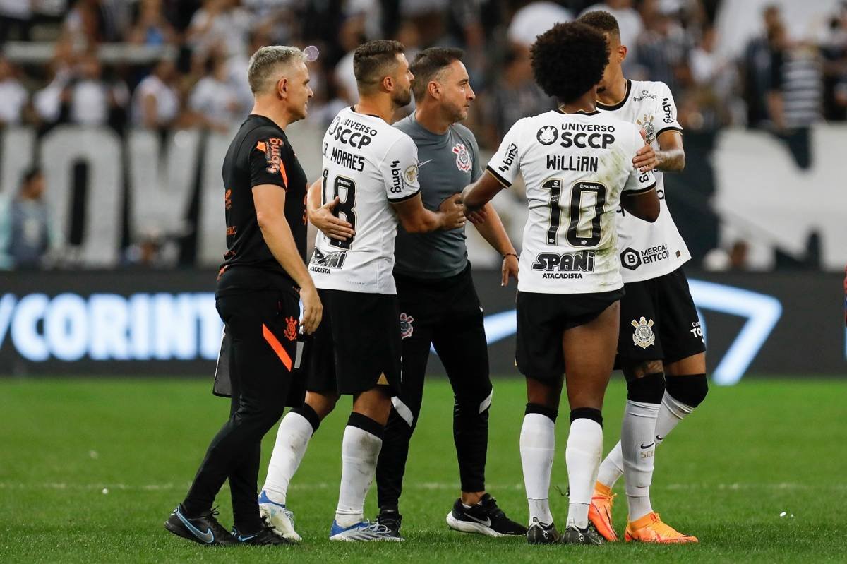 Corinthians x Santos: onde assistir ao vivo ao jogo do Brasileirão