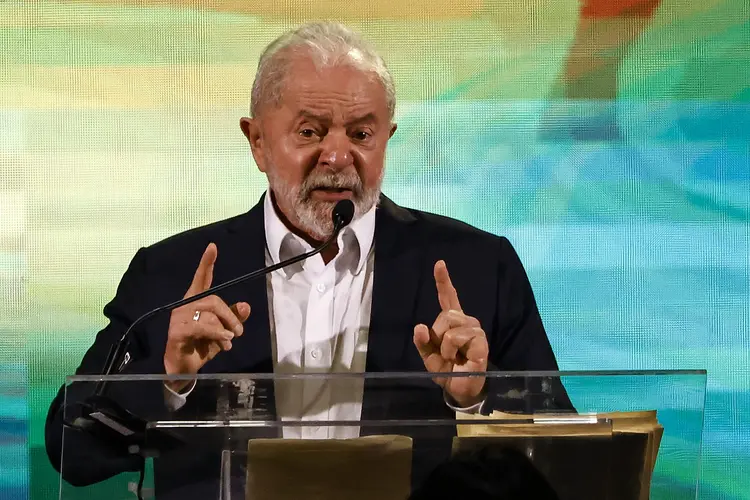 Lula: pré-candidato do PT ao Planalto quer regular os meios de comunicação (Buda Mendes/Getty Images)