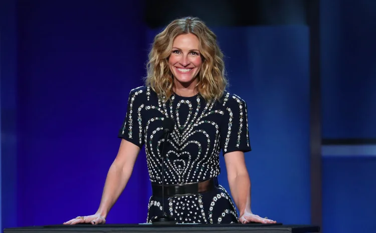 Imóveis, viagens e carros: saiba como a atriz Julia Roberts gasta sua fortuna (BAPTISTE LACROIX/AFP/Getty Images)