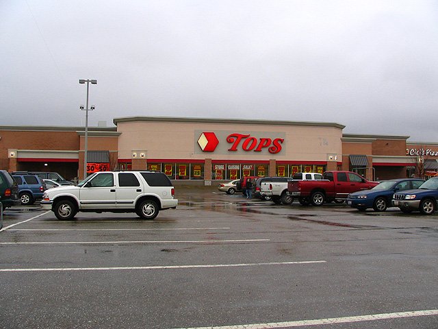 Ataque aconteceu em um supermercado da rede Tops na cidade de Buffalo (Wikimedia Commons/DangApricot)