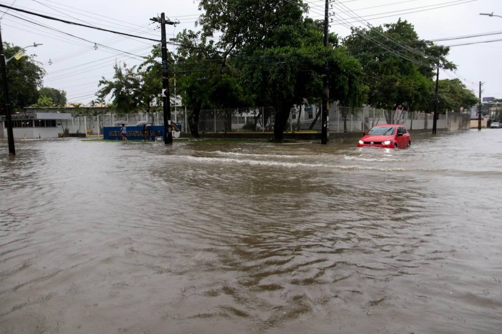 Chuvas em Recife: mais de 500 desalojados (MARLON COSTA/FUTURA PRESS/Estadão Conteúdo)