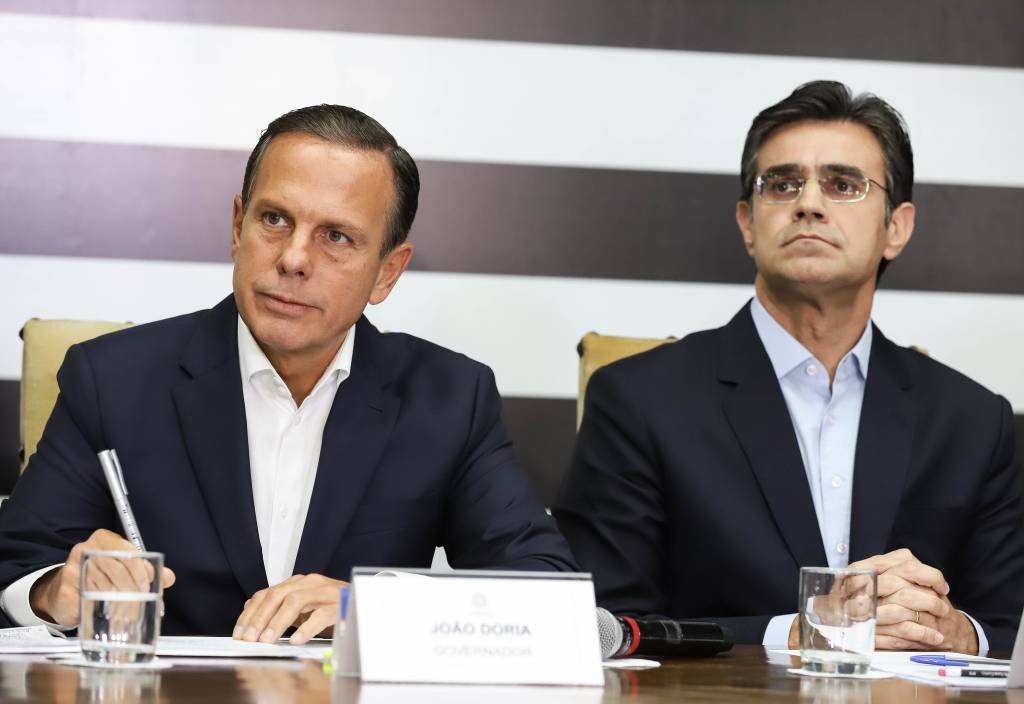 Reeleição de Garcia vira prioridade no PSDB enquanto Doria patina