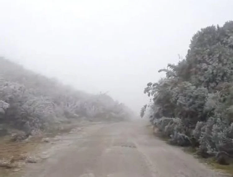 Passagem de uma massa de ar polar, vinda da Argentina, e do ciclone Yakecan, derrubam as temperaturas (Instagram/Reprodução)