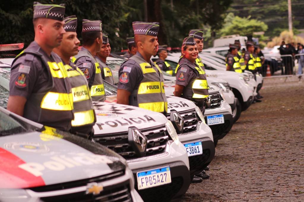 Governo de SP dobra policiais nas ruas da capital, com jornada extra
