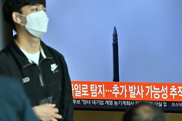 Coreia do Norte: O míssil percorreu 470 km e alcançou altitude máxima de 780 km (AFP/AFP)