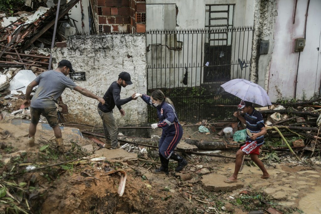 Chuvas em Pernambuco: 79 vítimas já foram identificadas pelo IML