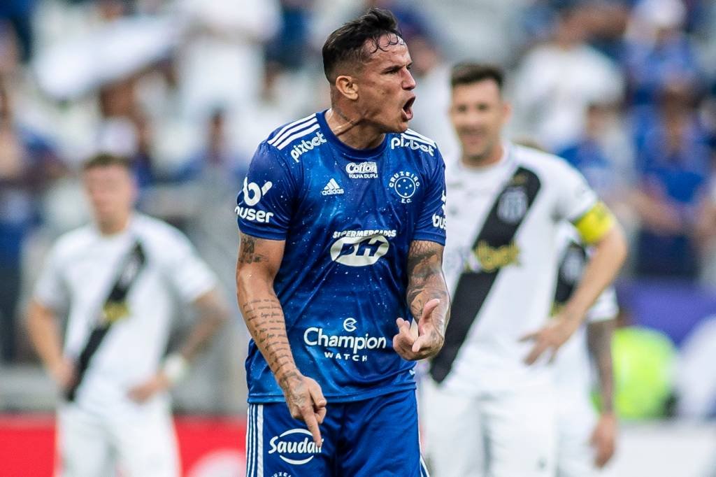 Onde assistir ao vivo o jogo do Cruzeiro hoje, sábado, 17; veja horário