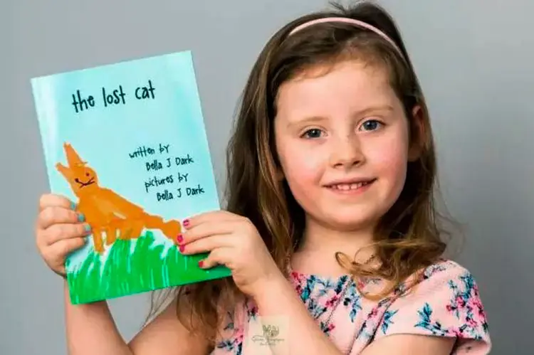 Bella J Dark: garota de apenas cinco anos entrou para o Guinness após publicar um livro e tornar-se a escritora mulher mais jovem do mundo. (Redes sociais/Reprodução)