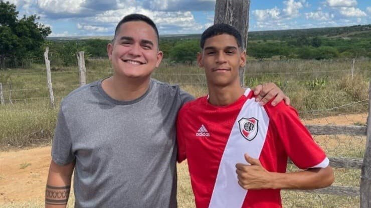 Quem é o empresário de Luva de Pedreiro que já trabalhou com Thiago Silva e Conca