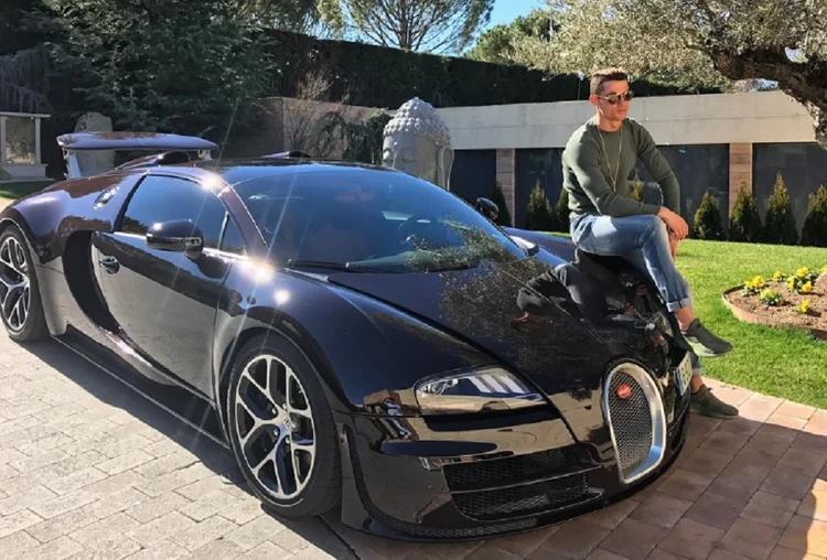 Raro Bugatti Veryon Grand Sport Vitesse tinha sido levado pelo jogador a Mallorca (Instagram/Reprodução)