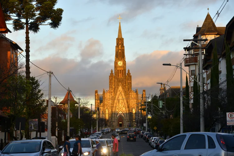 Canela, cidade vizinha a Gramado, tem hospedagens com melhor preço e também muitas atrações para toda a família. (Renato Soares | MTur Destinos/Divulgação)