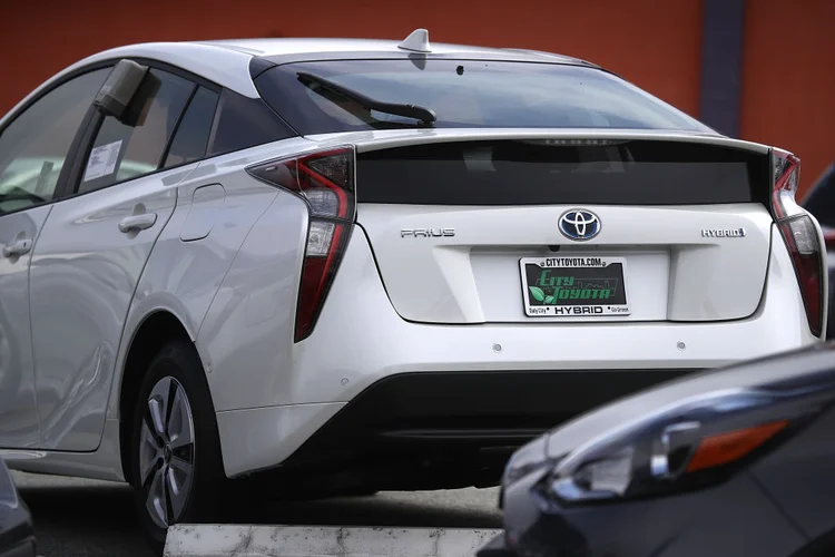 O elétrico Toyota Prius: as versões mais antigas do modelo são o foco do projeto de reciclagem (Justin Sullivan/Getty Images)