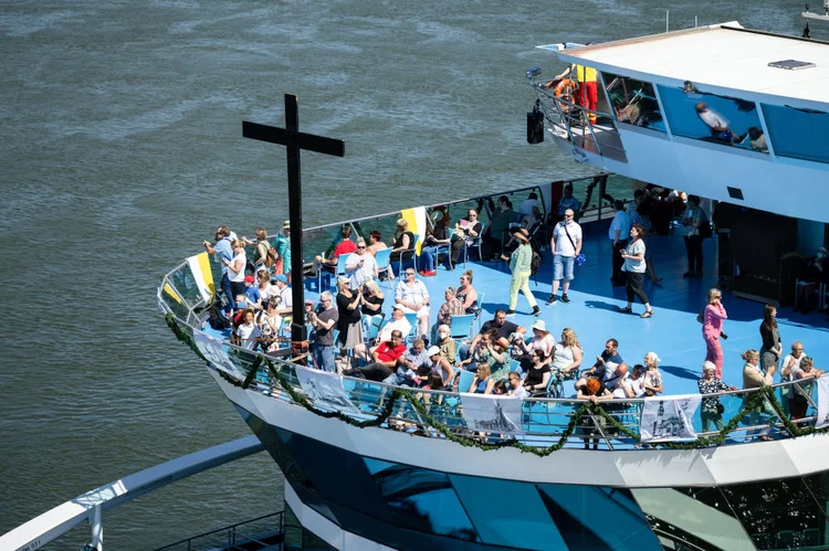 Corpus Christi: a. Pentecostes, Eucaristia e Santíssima Trindade são alguns dos elementos e termos próprios do cristianismo que ajudam a entender os motivos por trás da celebração da data (Marius Becker/Getty Images)