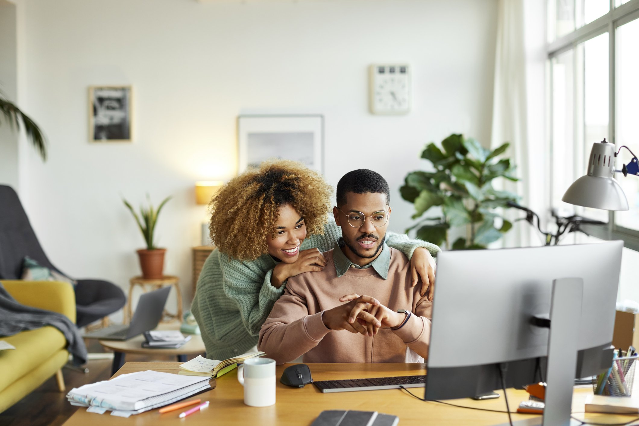 Sócios na vida e nos negócios: casais dão dicas de como empreender juntos